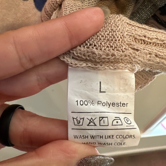 Floral & Butterfly Print Cream Colored Crew Neck Sweater Large - Picture 3 of 6